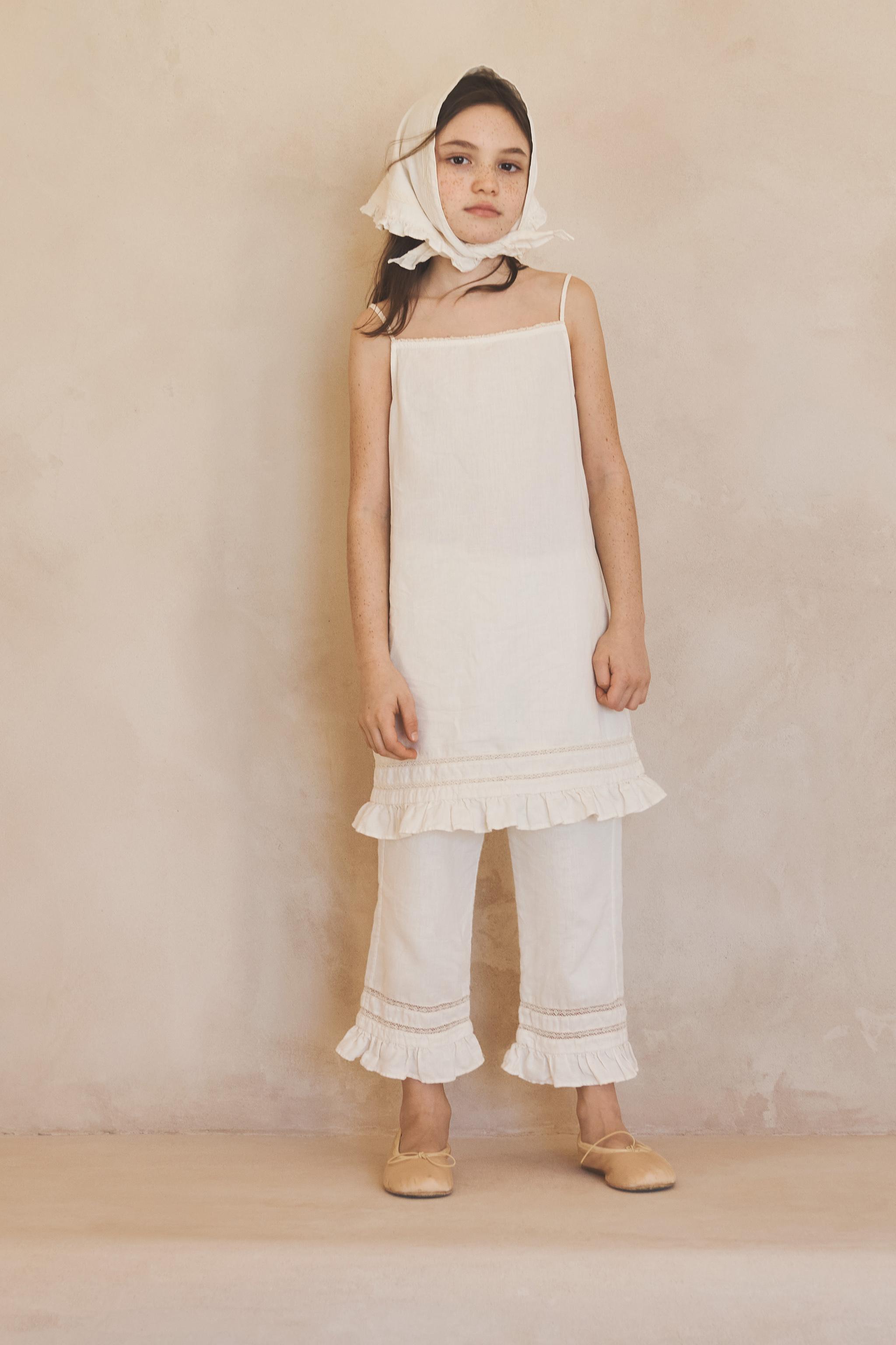 RUFFLED LACE TRIM LINEN COTTON SCARF LIMITED EDITION